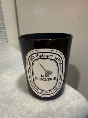 Empty Diptyque candle - la droguerie 6.5 oz vessel